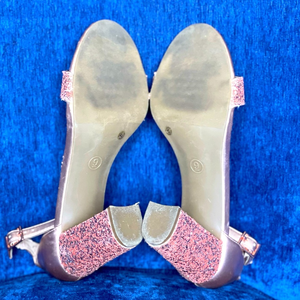 Sparkly Hot Pink Glitter Open Toe Ankle Strap Block Heels - Picture 9 of 9
